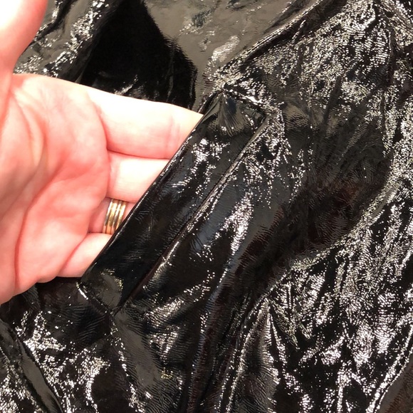 Aston Street raincoat - Picture 10 of 14